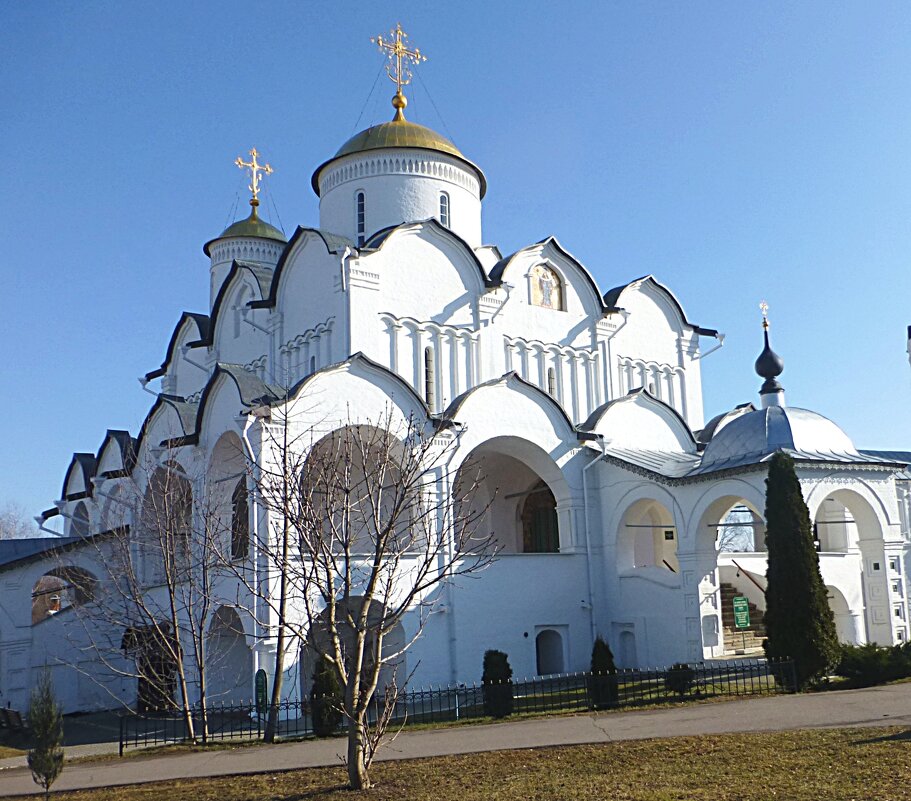 Покровский собор (1510—1518 гг.) - Лидия Бусурина