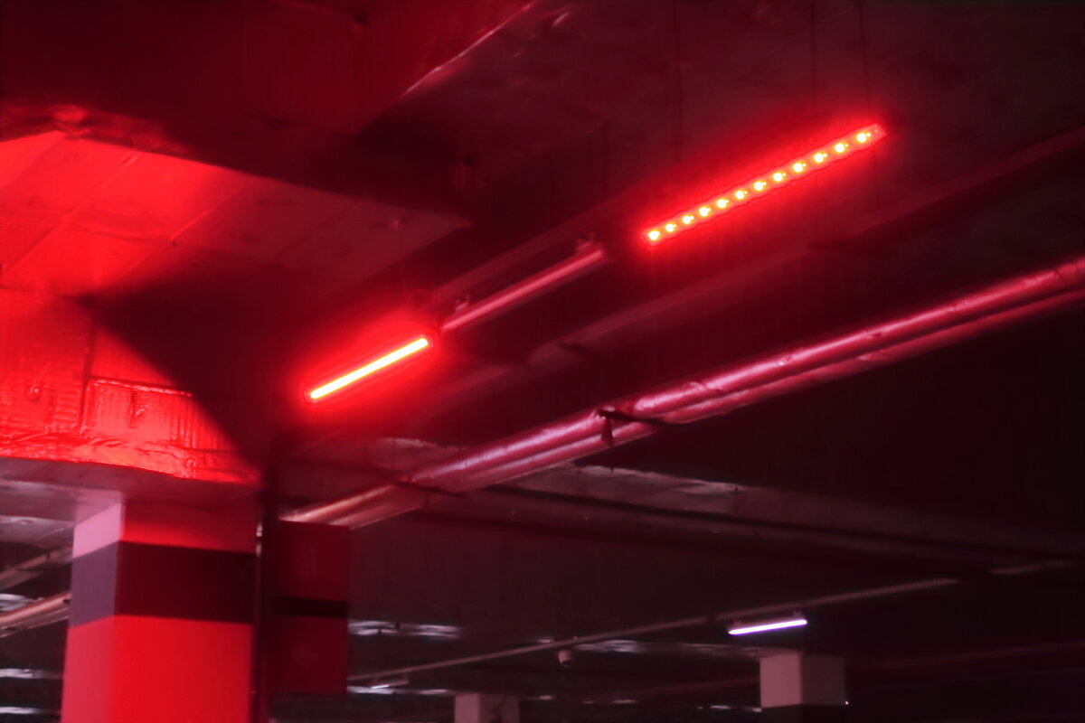 Пленящий красный свет - James Deppart