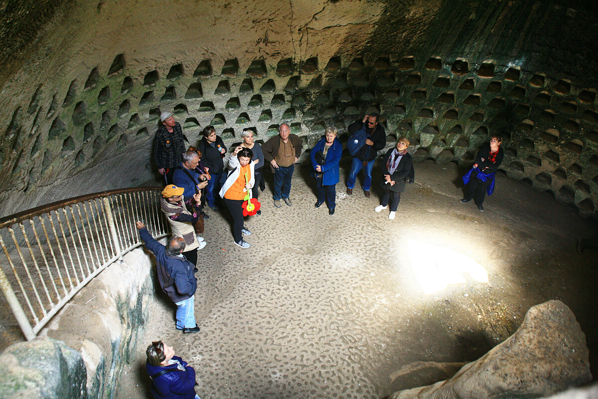Бейт-Гуврин  - город тысячи и одной пещер  Колокольные пещеры - Мир голубиных дворцов 4 века до н.э. - сашка ярмарков