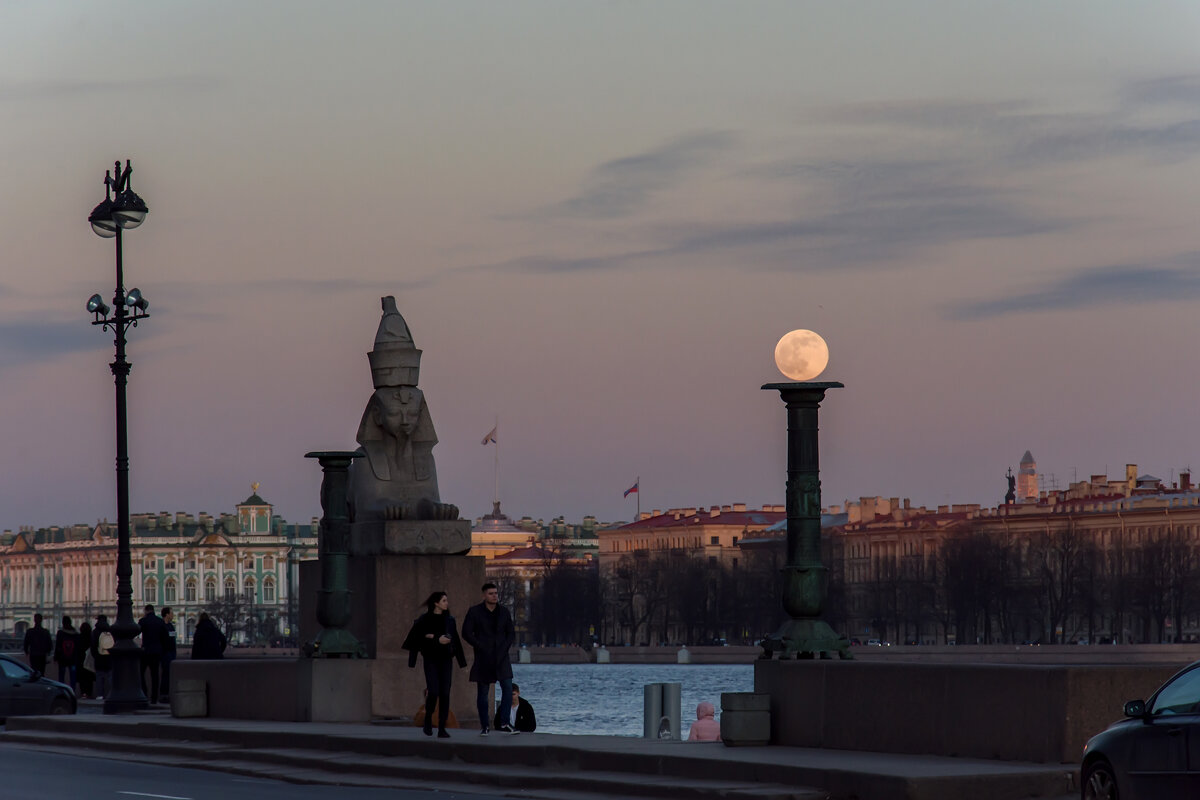 Суперлуние в спб - Владимир Дарымов