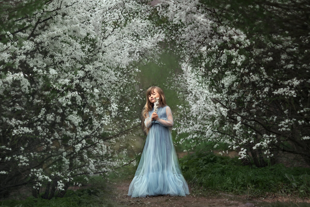Магия цветущей весны - Uliana Menshikova