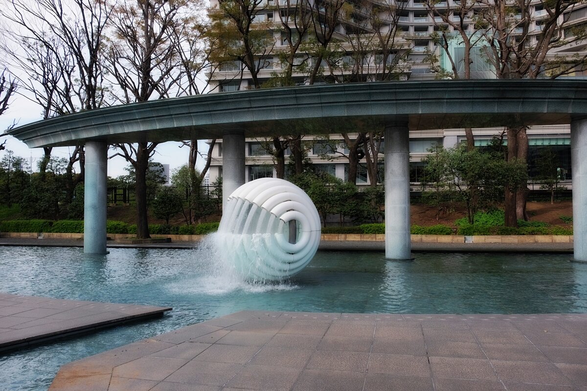 Токио Япония Парк фонтанов Вадакура - wea *