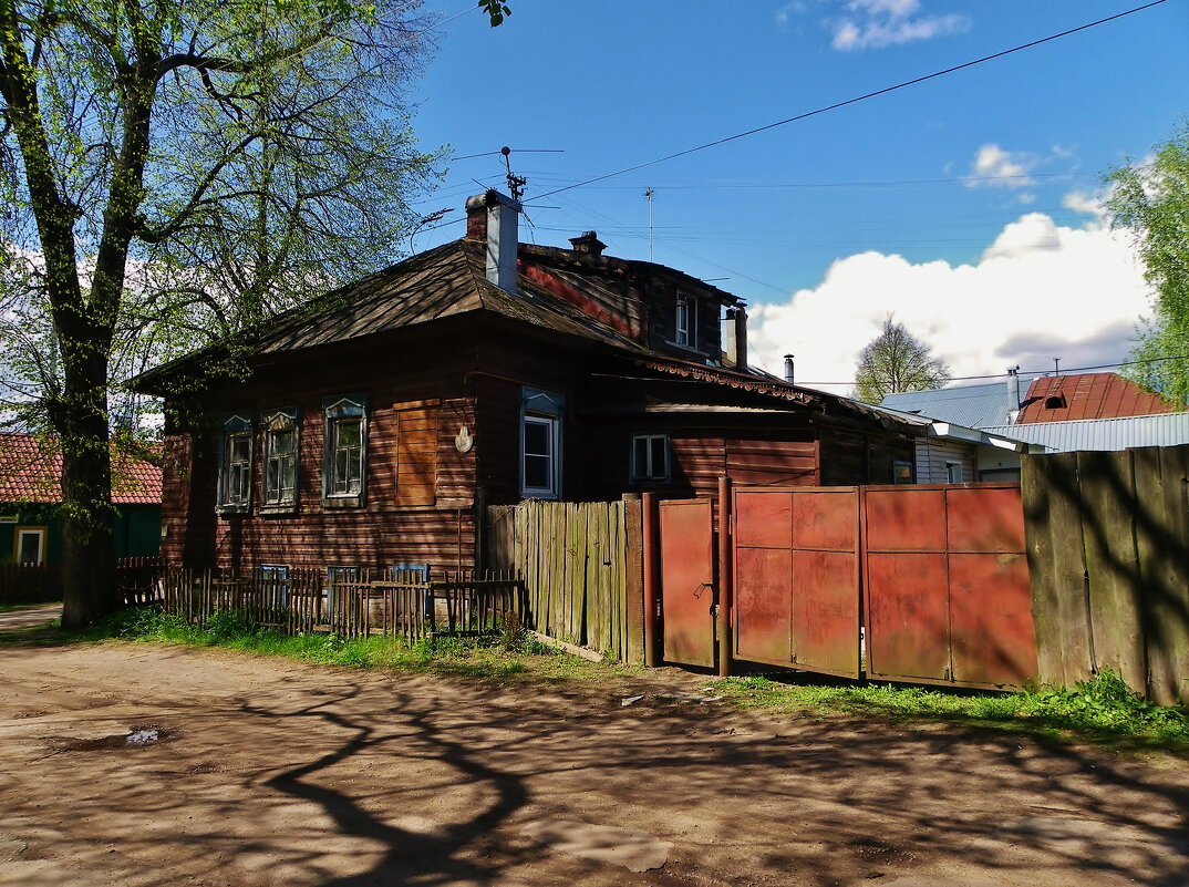 Старый дом . - Святец Вячеслав 