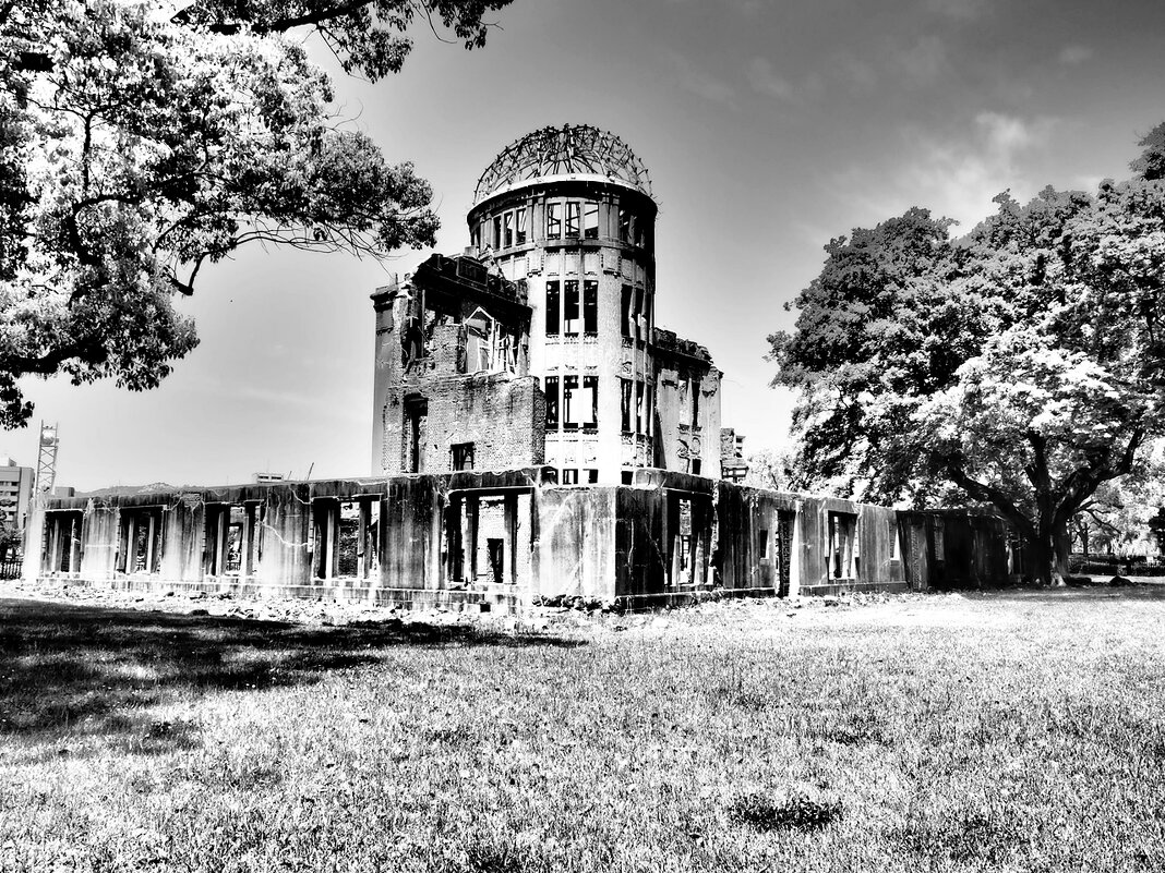 Купол Гэмбаку "Атомный купол" Хиросима Япония - wea *
