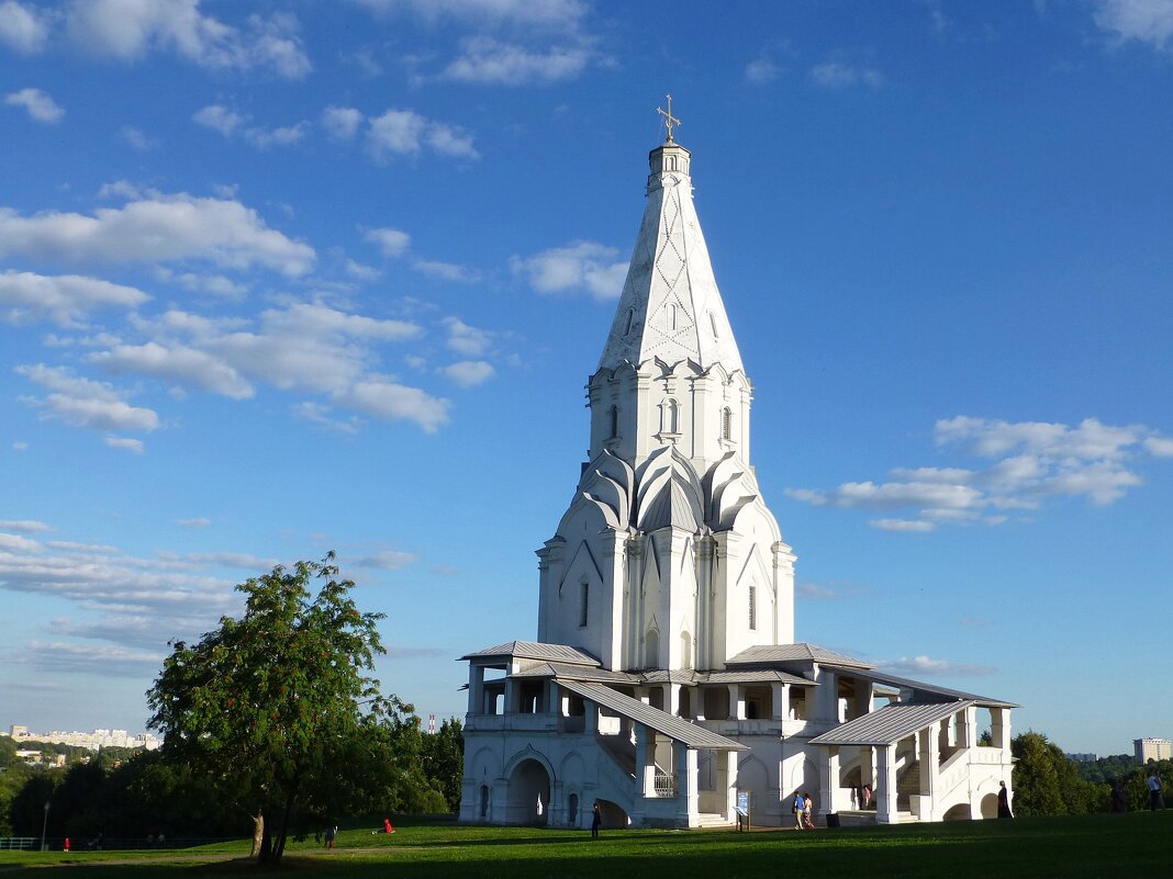 Церковь Вознесения Господня в Коломенском - Лидия Бусурина