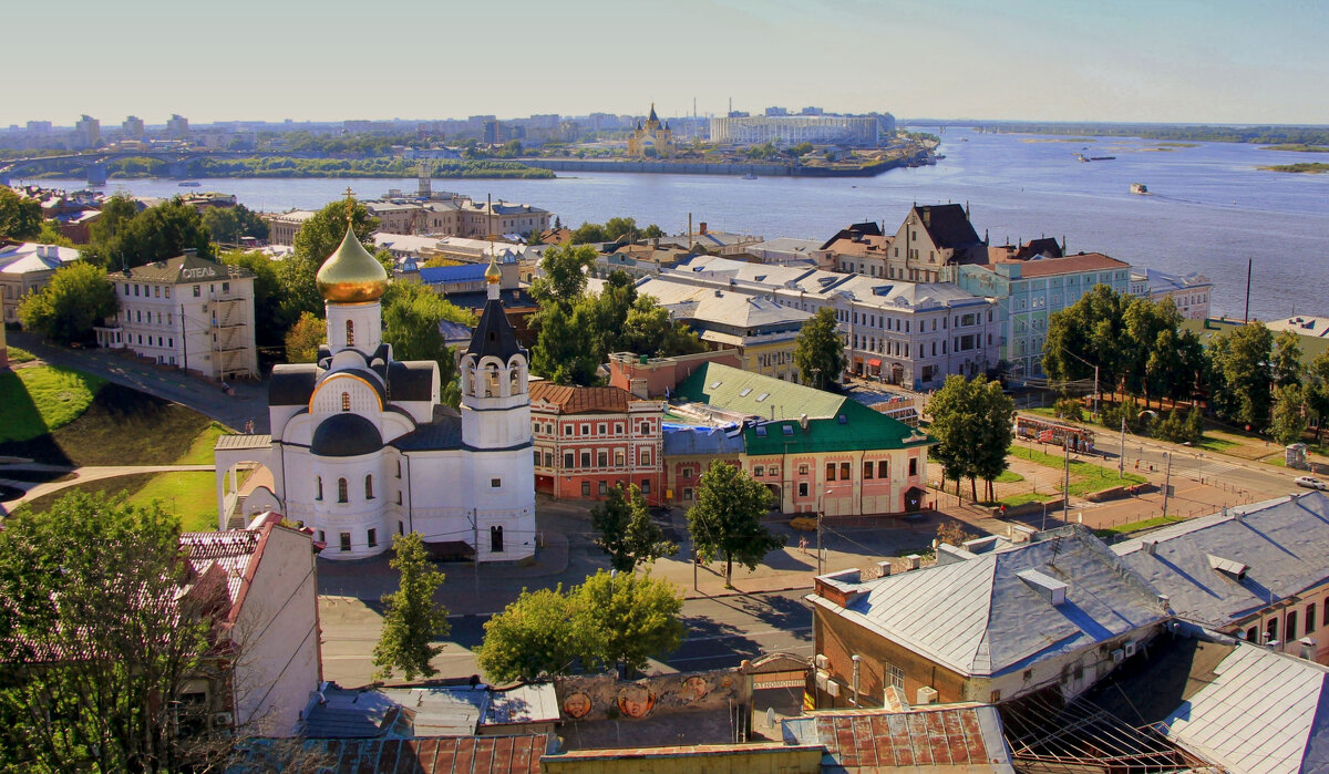 С праздником, россияне! Россию любим, но за Державу обидно.. - Ната Волга