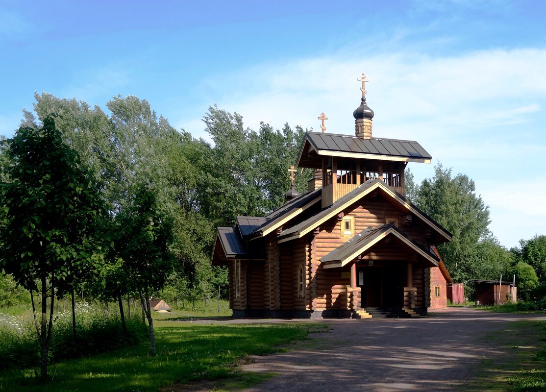 часовня в Южно-Приморском парке - Елена 