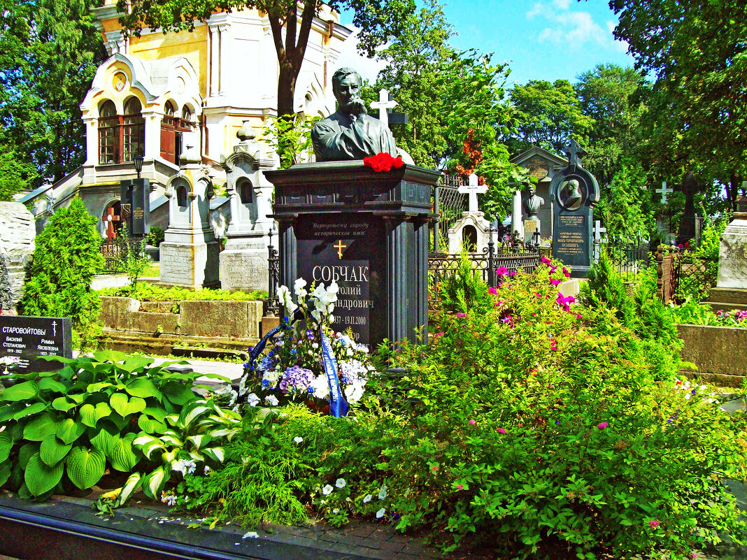 Александро-Невская лавра, Никольское кладбище - alemigun 
