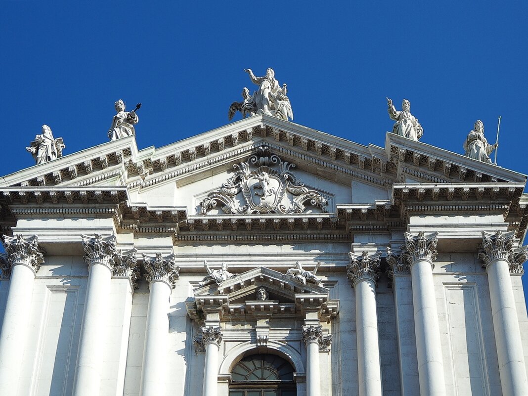 Duomo Nuovo Новый кафедральный собор. Брешия Италия - wea *