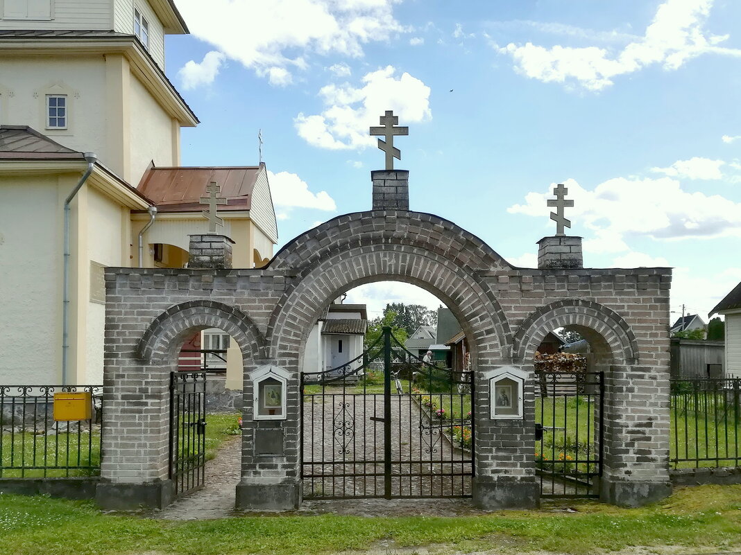 Ворота старообрядческой церкви Муствеэ - veera v