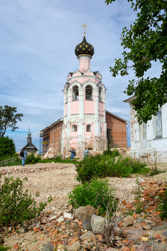 На острове - Александр Силинский