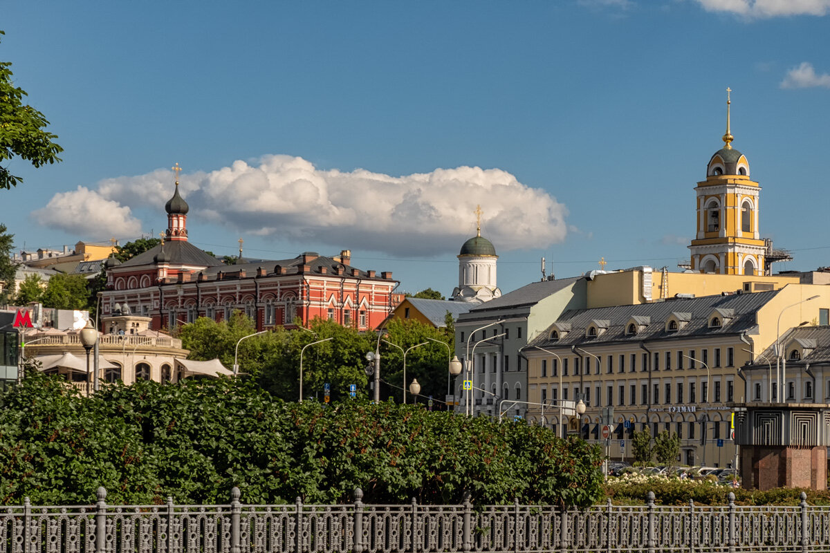 Москва. Трубная площадь. - Надежда Лаптева