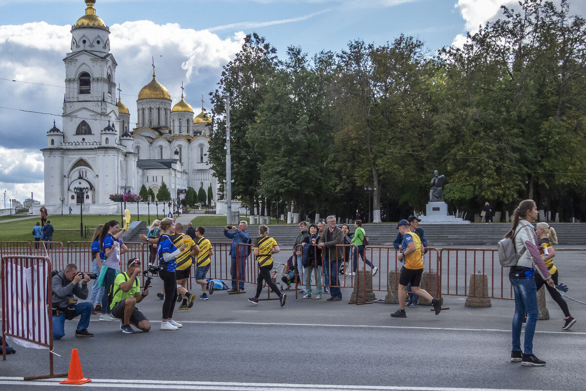 Фото будет много - Сергей Цветков