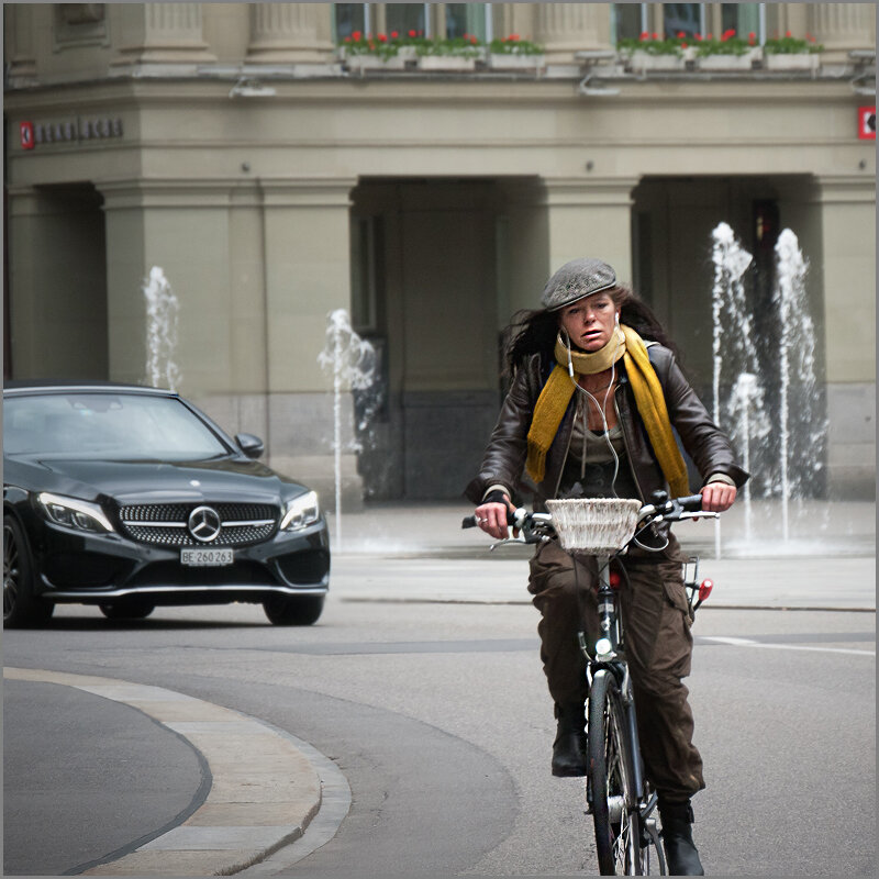 Велосипедисты г. Берн, Швейцария - Lmark 