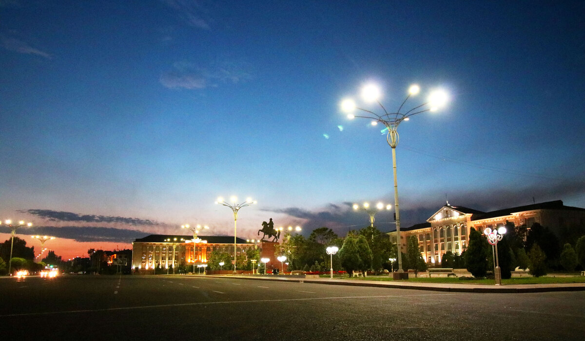 Город Тараз Казахстан - Алтынбек Картабай