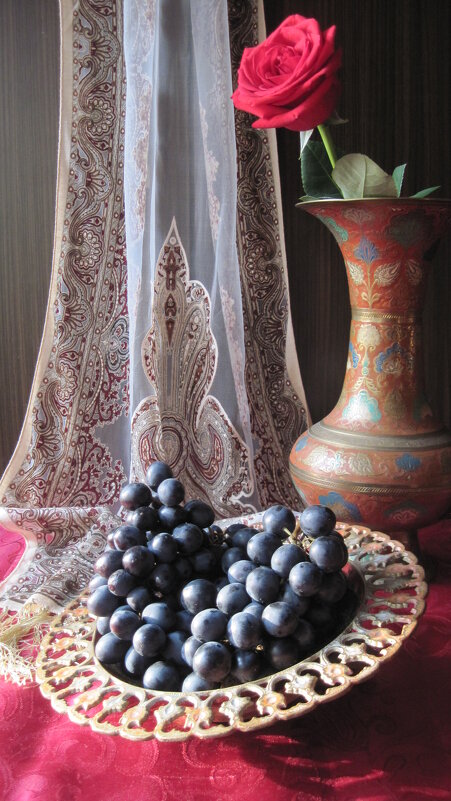 Роза и виноград - Маера Урусова