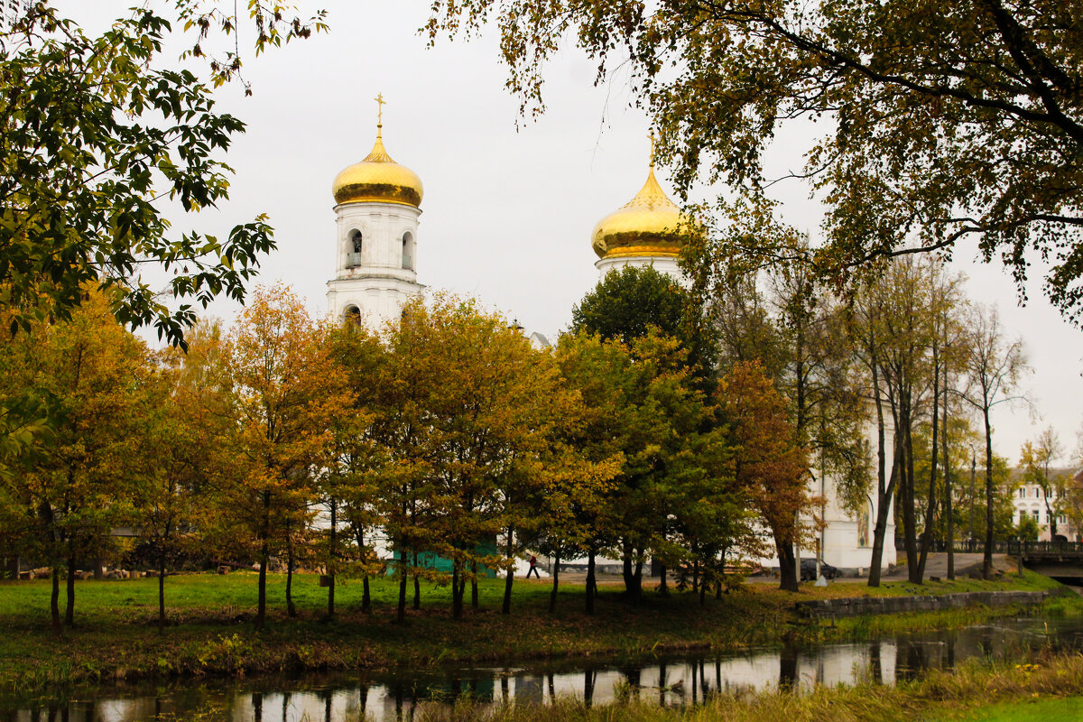 Осень в моём городе - Надежда Федорова