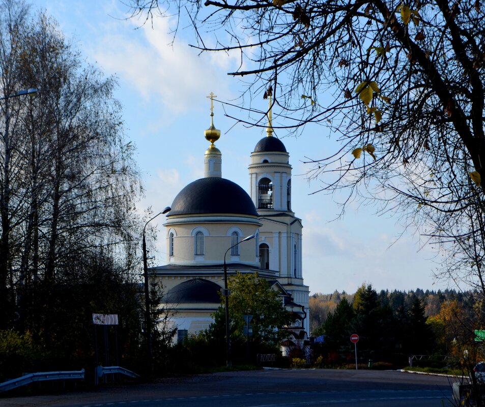 Храм в Радонеже - Татьяна Тюменка