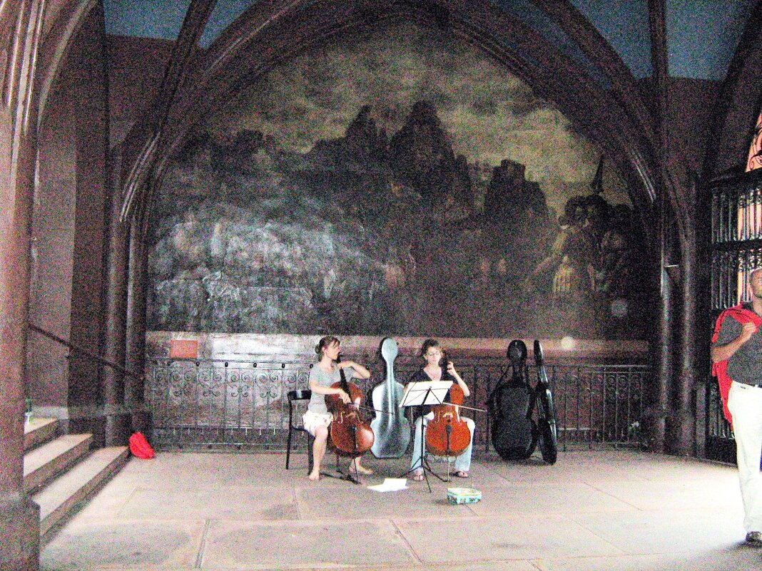 Дуэт виолончелисток в старой ратуше.Базель   38 - Гала 