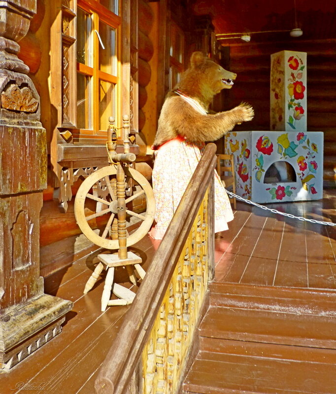 Приглашает мишка в сказку - Raduzka (Надежда Веркина)