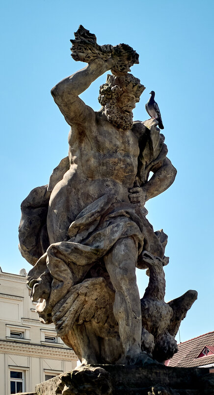Скульптура с голубем - Artur Pauris