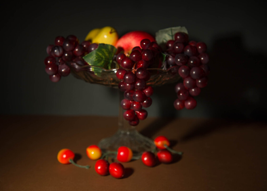 ваза с фруктами - Ринат Засовский