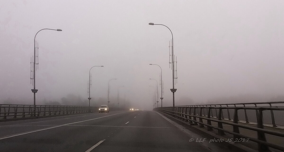 Туман на мосту. - Liudmila LLF