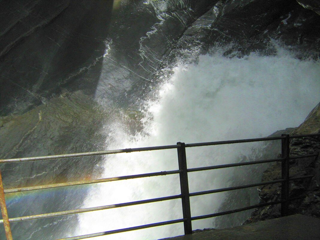 Водопад Трюммельбах  108 - Гала 
