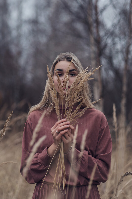 Фотосессия в осеннем поле - Юлия Крапивина