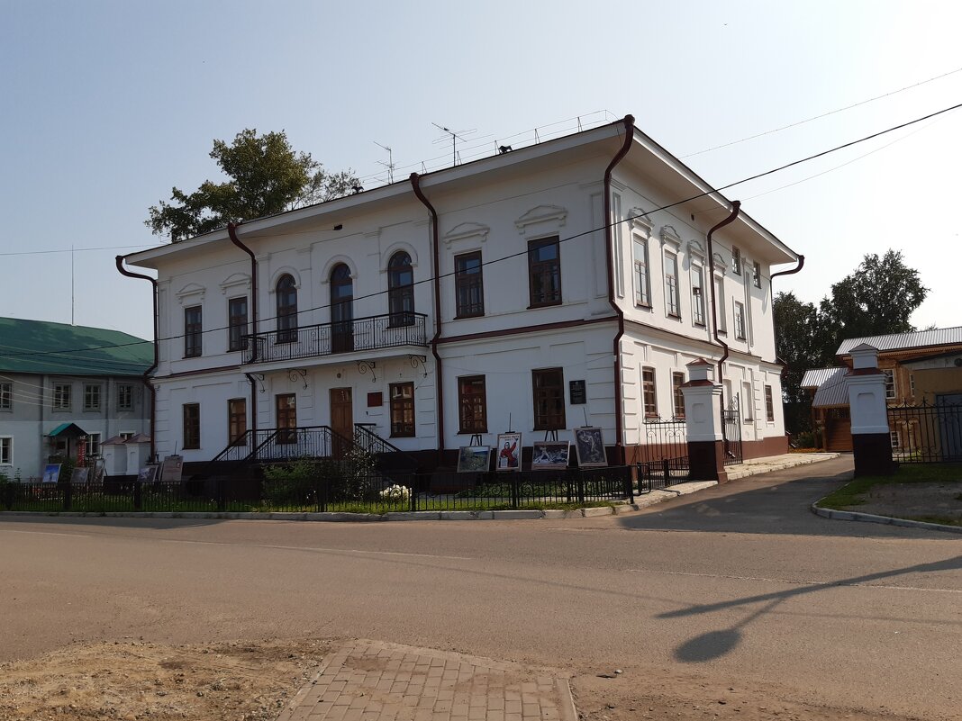 Детская художественная школа в городе Енисейске - Галина Минчук