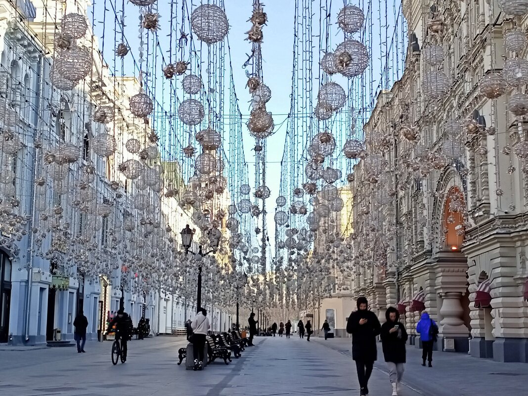 Московские зарисовки . - Татьяна 