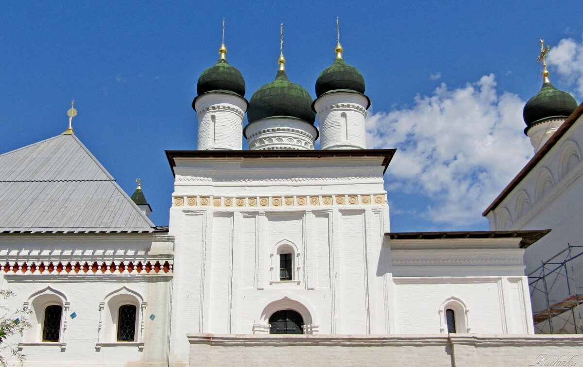Троицкий монастырь в Астраханском Кремле - Raduzka (Надежда Веркина)