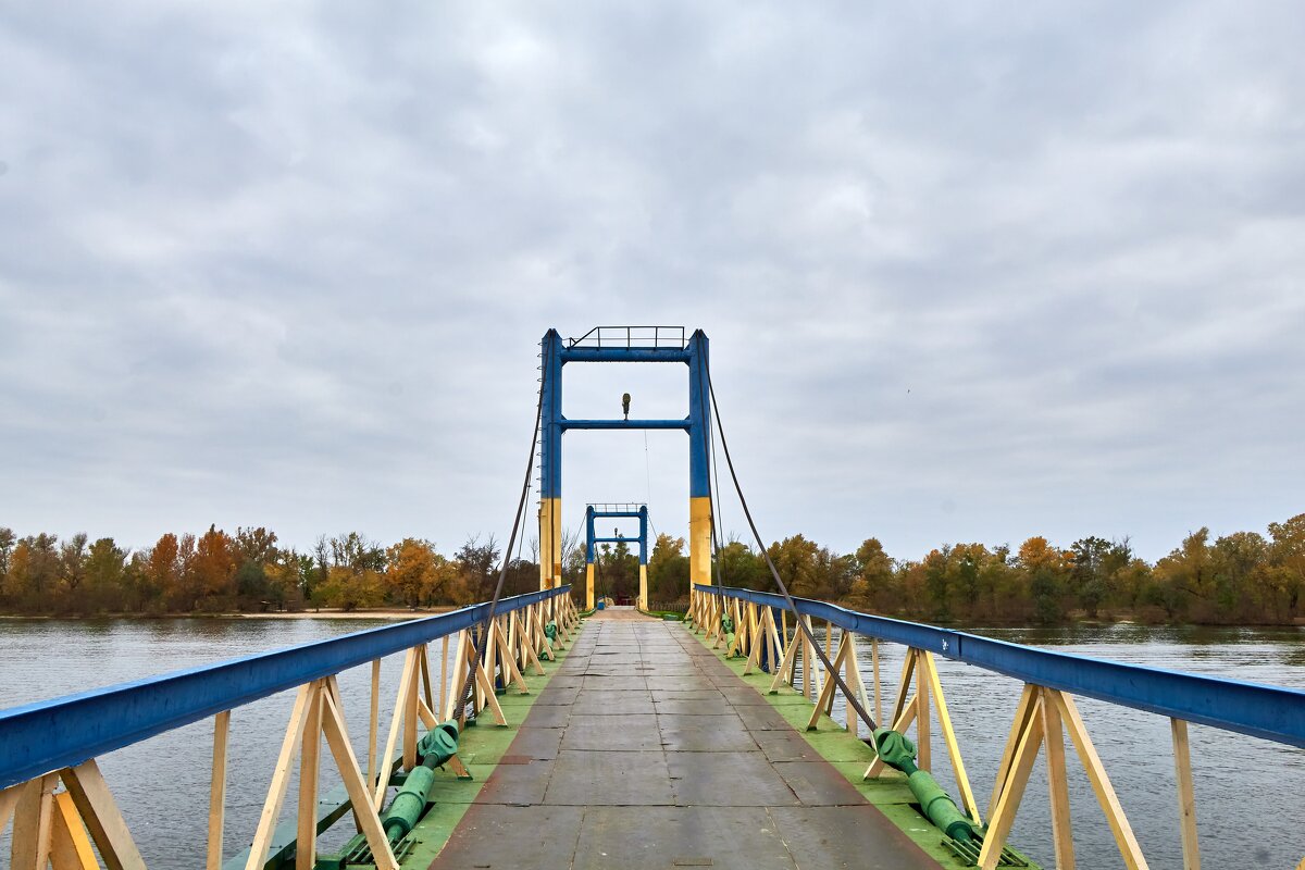 Пешеходный мост в гидропарке Херсона - Алексей Р.