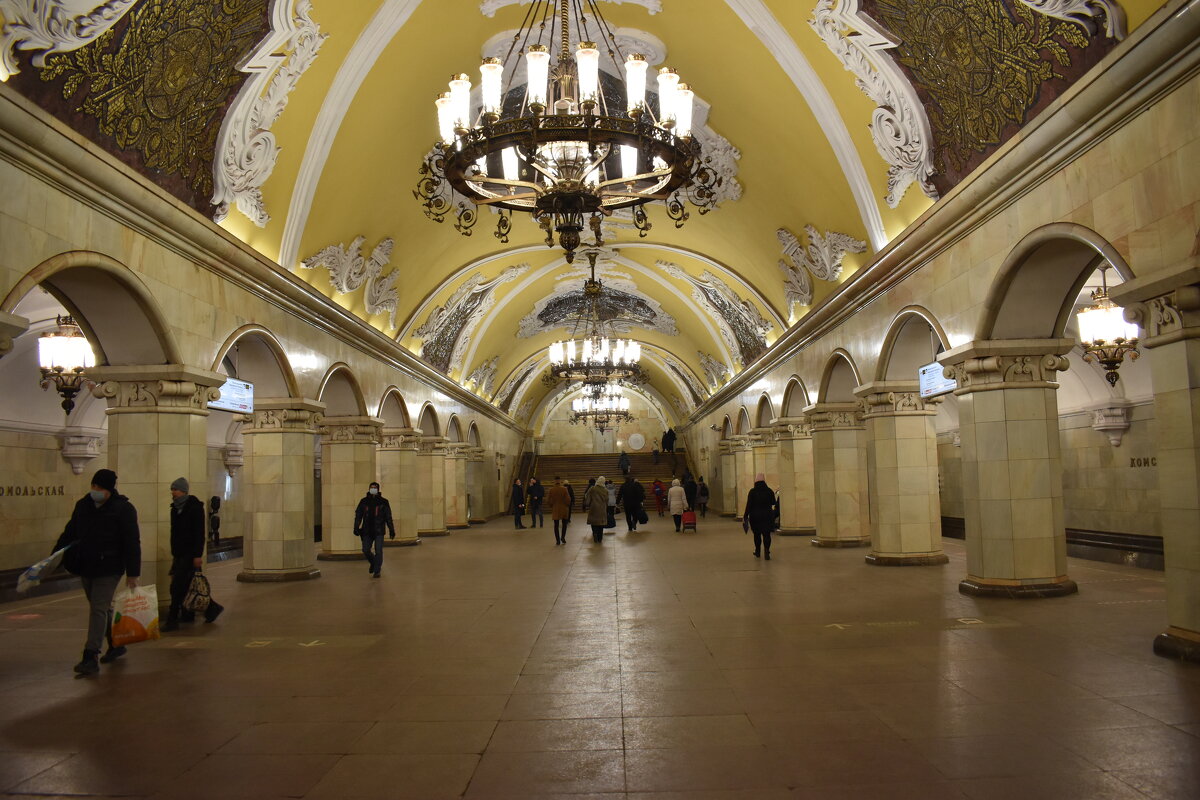 Станция метро Комсомольская кольцевой линии - Александр Качалин