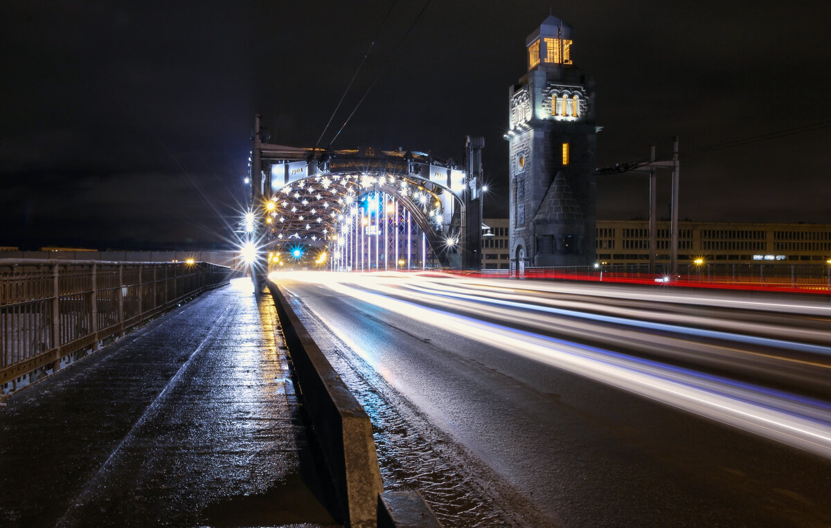 Мост Петра Великого - skijumper Иванов