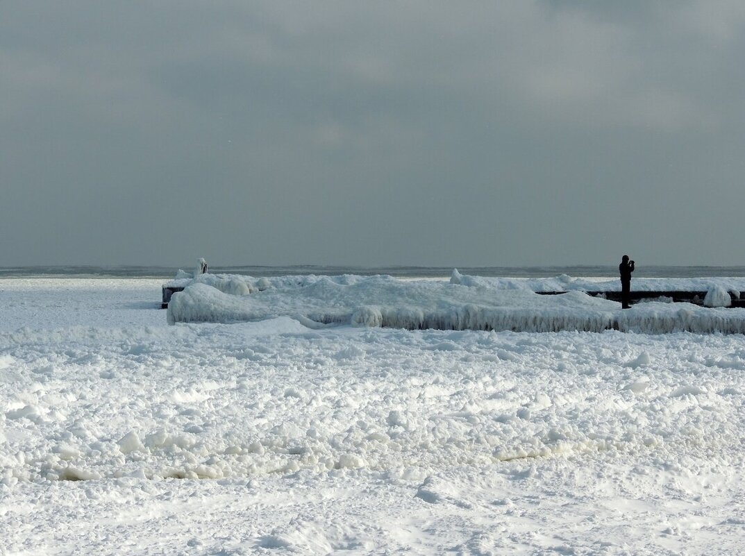 Одесса. Море замерзло. 31.01.2014 - Юрий Тихонов