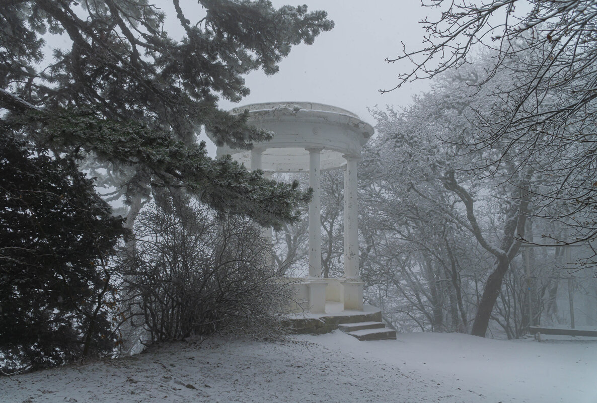 Серебряная беседка. Ай-петри. - Павел © Смирнов