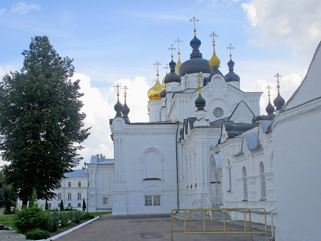 Богоявленско-Анастасиин монастырь в Костроме - Ольга Довженко