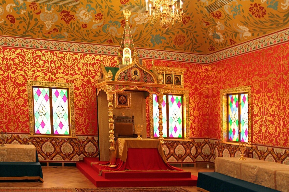 Место царя в столовой палате - Вера Щукина