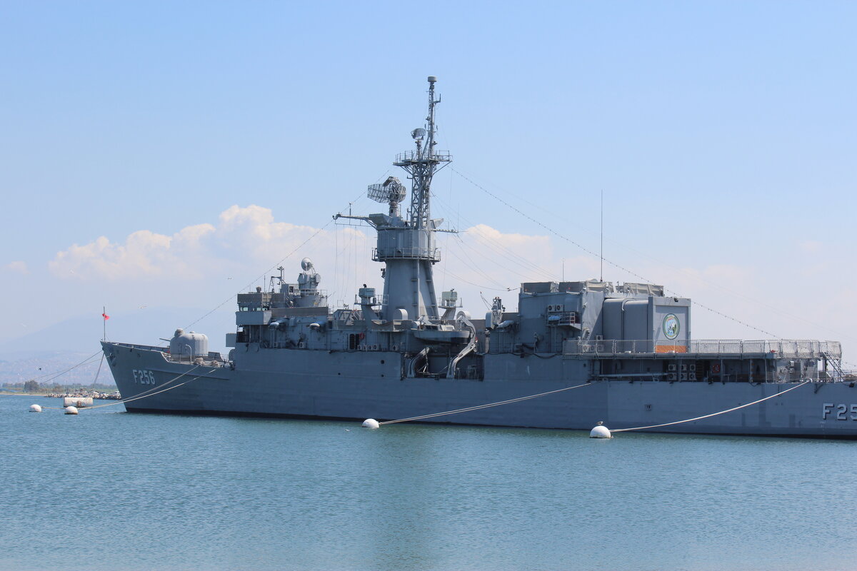 военный корабль Турции - жанна janna