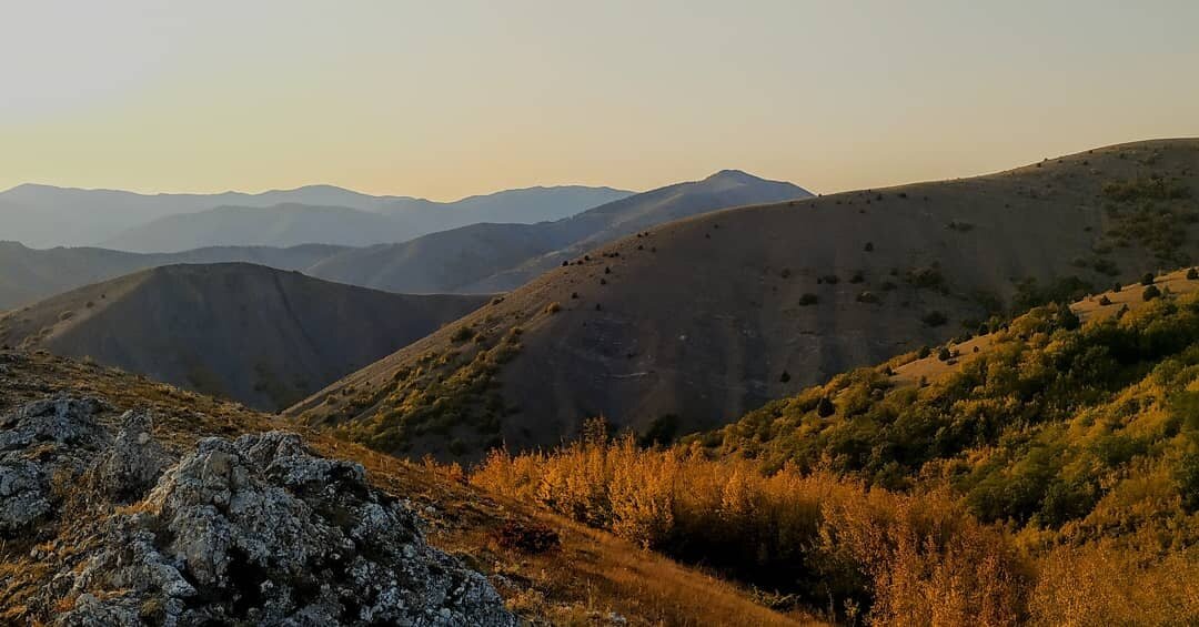 Крымский хребет. Рассвет - ирина лузгина 