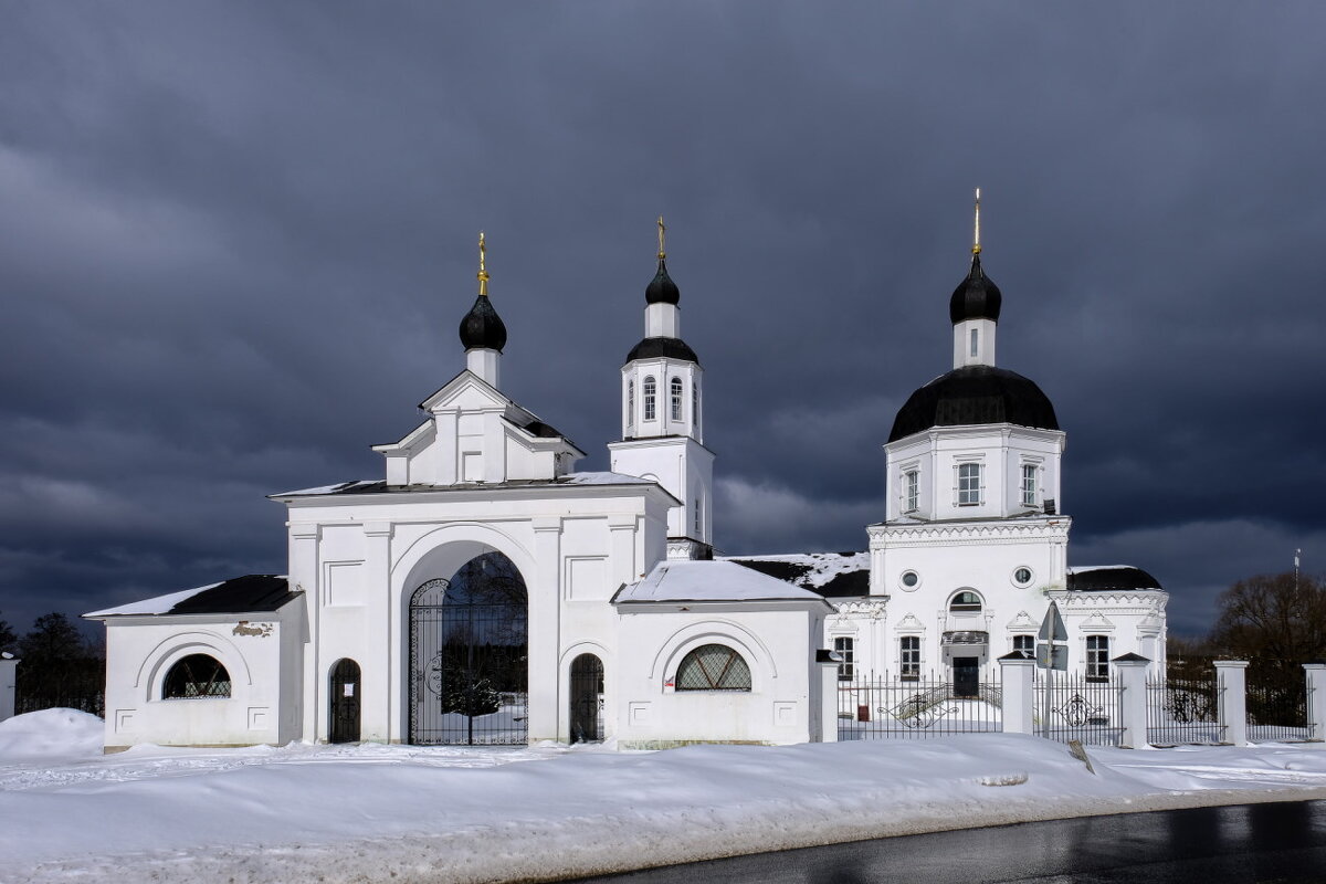 Покровский храм в селе Покровское - Георгий А