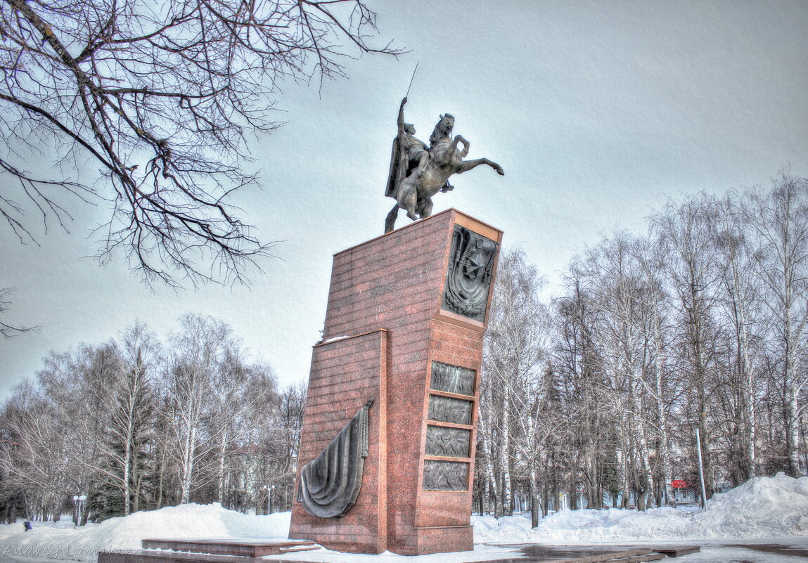 Памятник В.И. Чапаеву в Чебоксарах - Andrey Lomakin