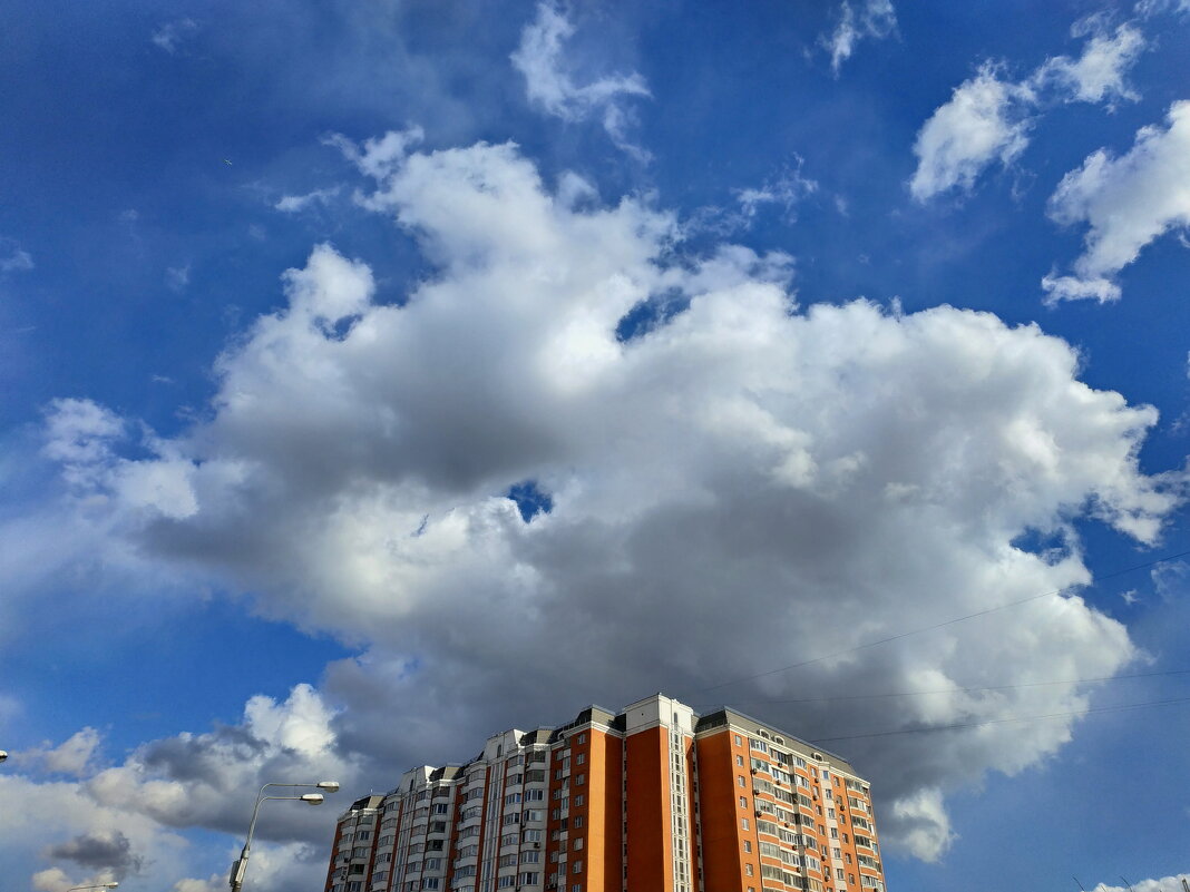 Веселенькие весенние облака - Андрей Лукьянов