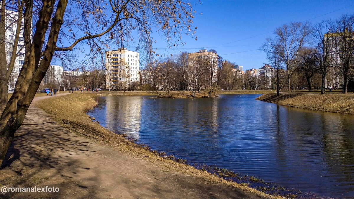 Воронцовский сквер Санкт-Петербург - Роман Алексеев