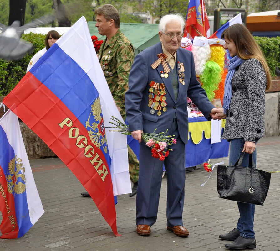 *** - Сергей Дружаев