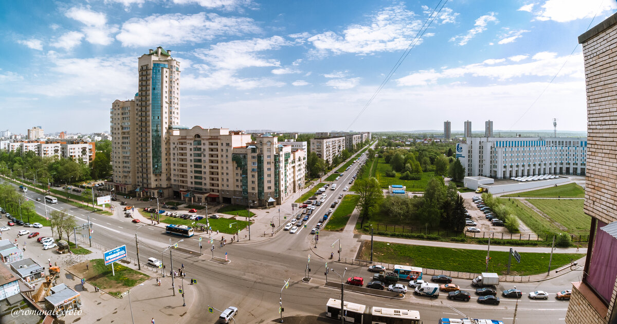 Перекрёсток пр. Ветеранов  и ул. Лёни Голикова СПб - Роман Алексеев