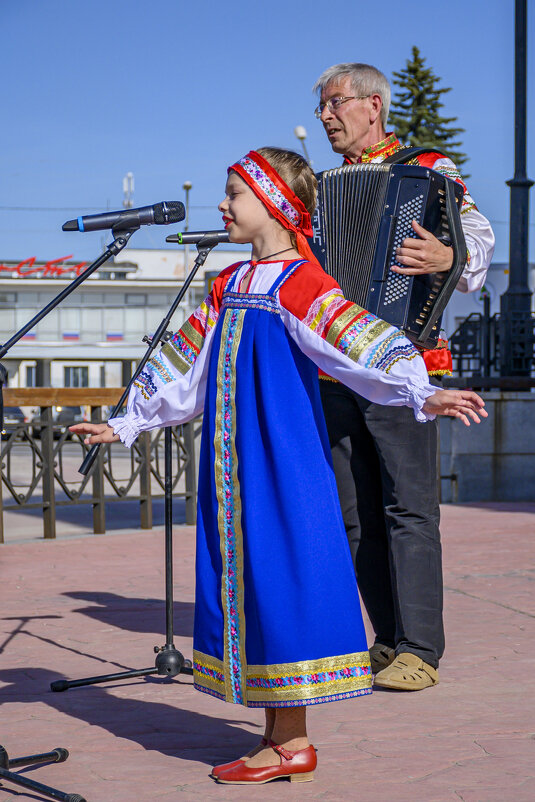 Концерт в рамках акции Белый цветок - Андрей + Ирина Степановы