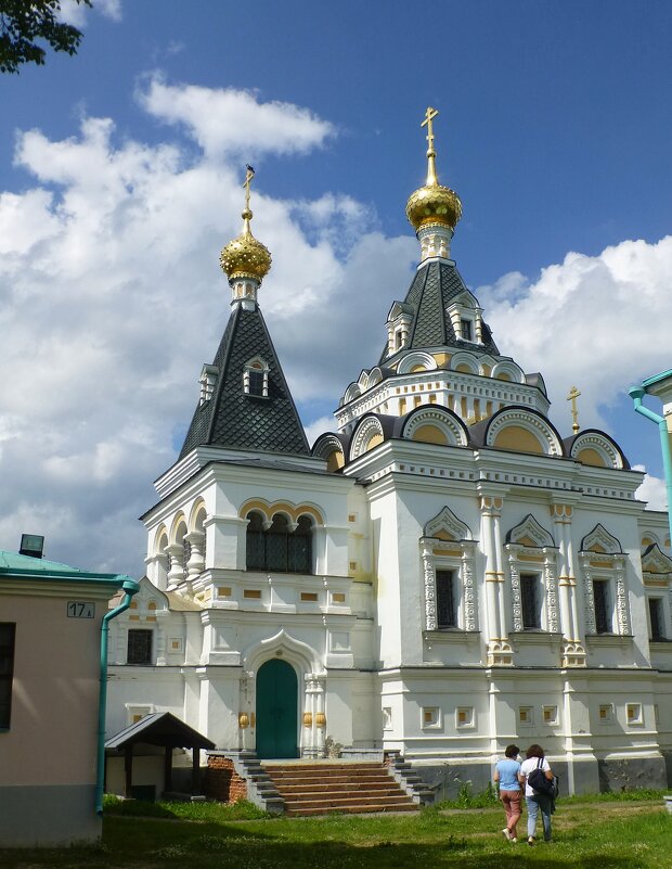 Церковь святой Елизаветы Праведной в Дмитровском кремле - Лидия Бусурина
