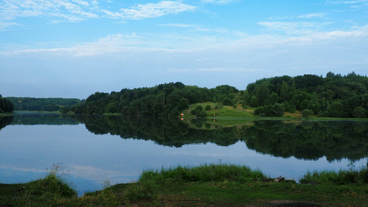 Утром на живописном озере. - Милешкин Владимир Алексеевич 